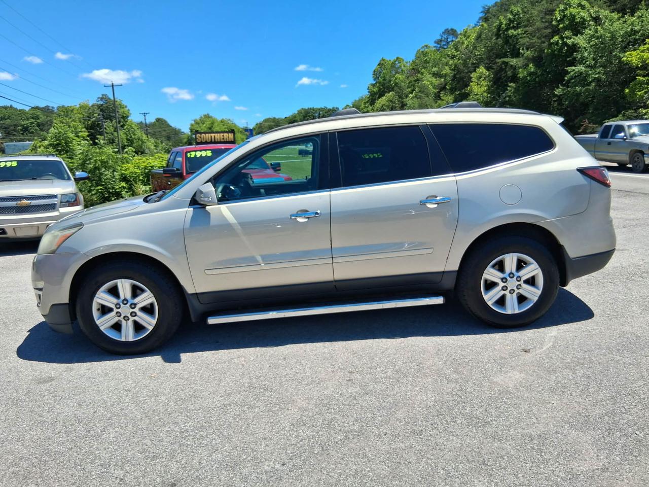 Chevrolet Traverse 2LT AWD 2013