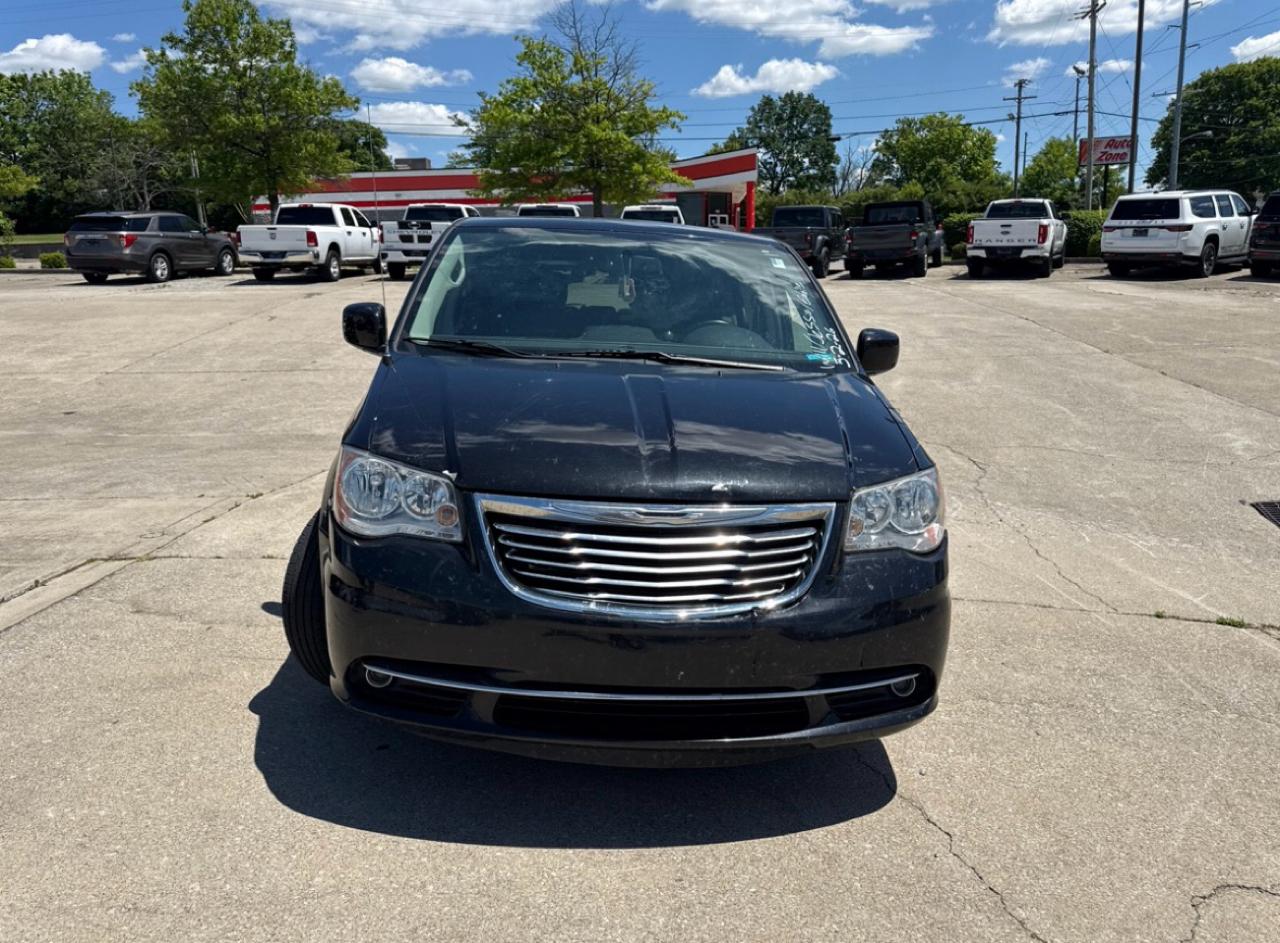 Chrysler Town & Country Touring 2016