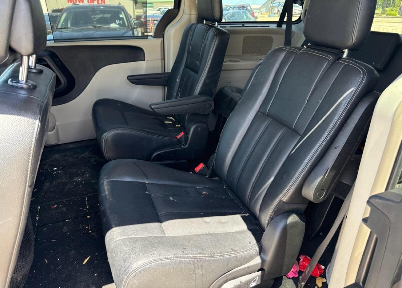 Chrysler Town & Country Touring 2016