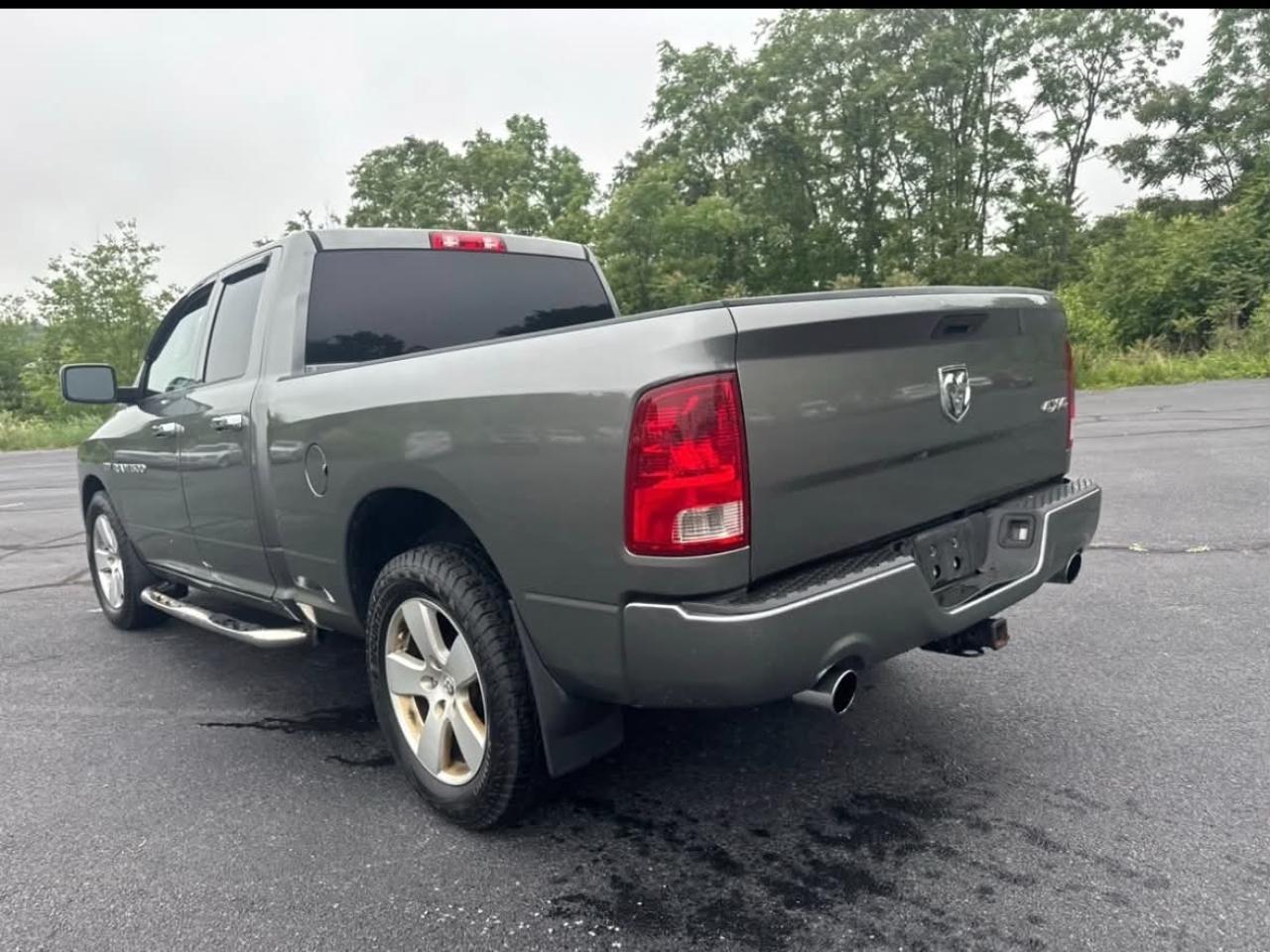 RAM 1500 ST Quad Cab 4WD 2012