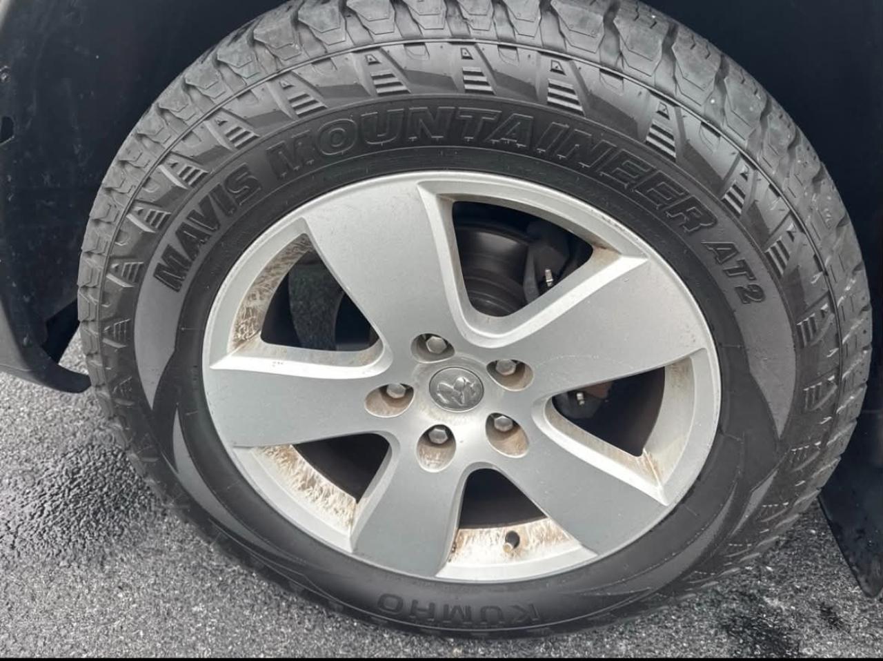 RAM 1500 ST Quad Cab 4WD 2012