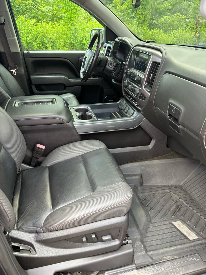 GMC Sierra 1500 4WD Crew Cab 147" SLT 2017