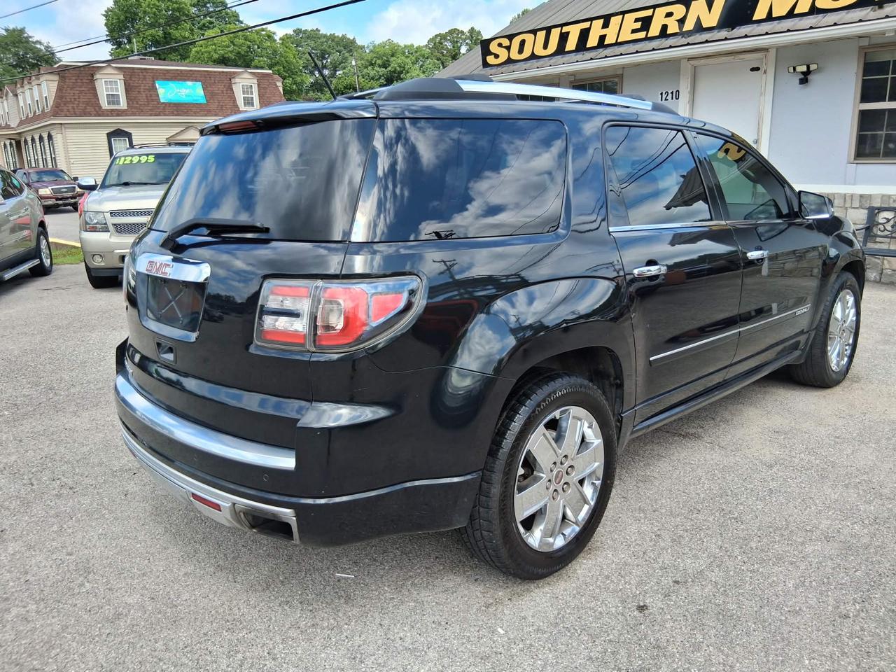 GMC Acadia Denali FWD 2015