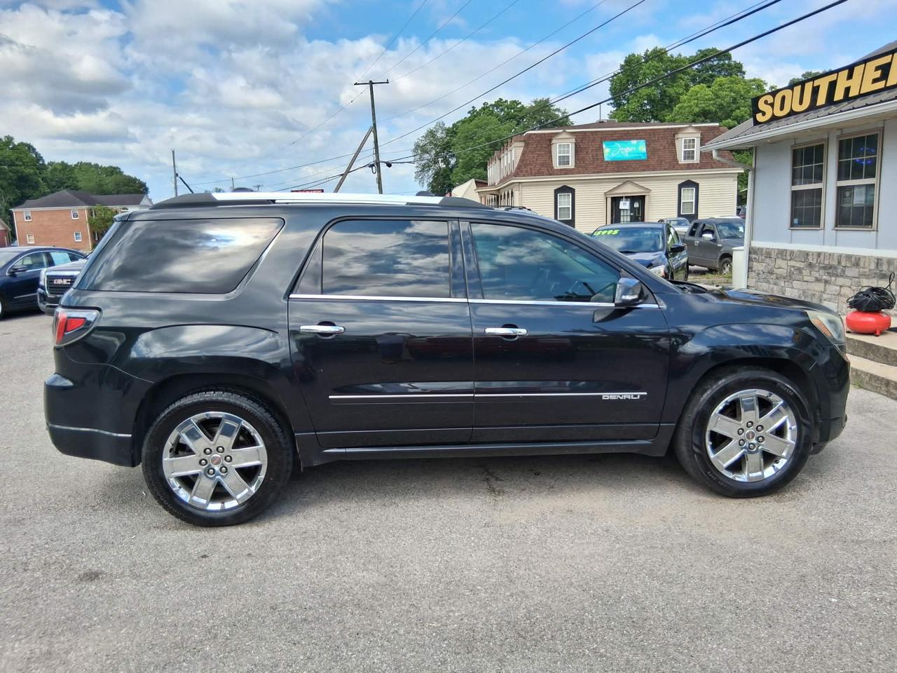 GMC Acadia Denali FWD 2015
