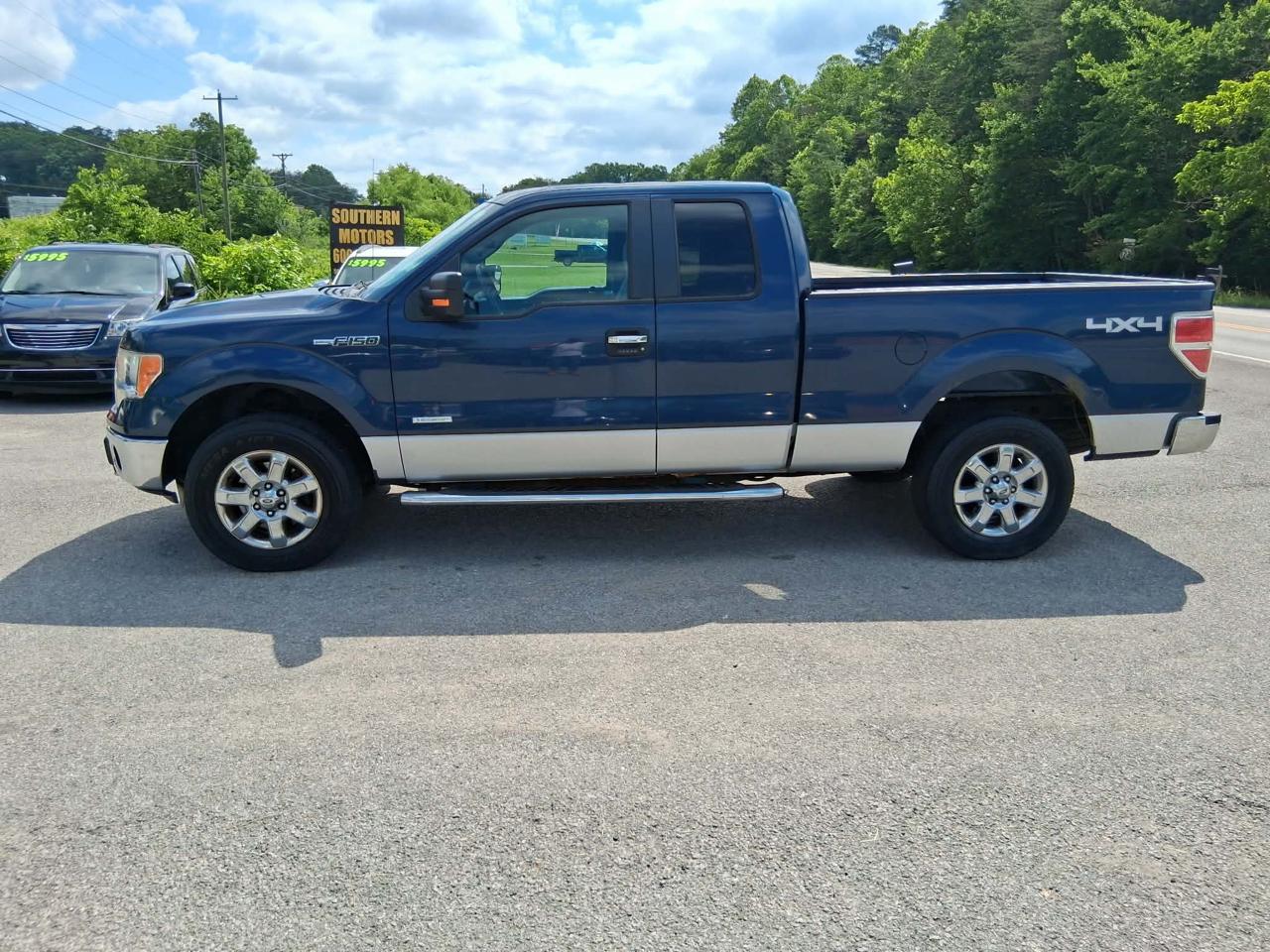 Ford F-150 XLT SuperCab 8-ft. Bed 4WD 2013