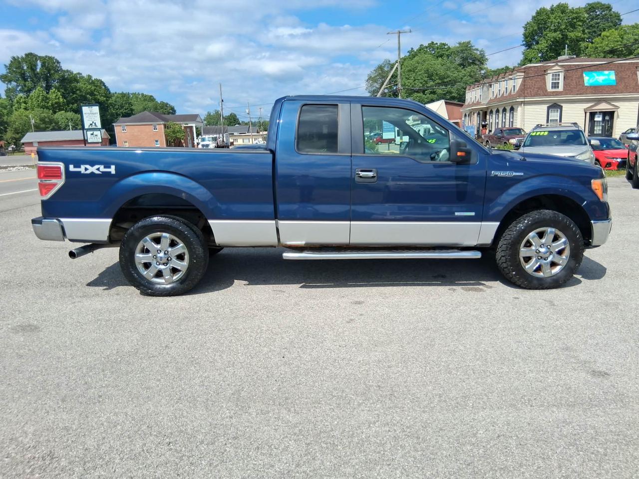 Ford F-150 XLT SuperCab 8-ft. Bed 4WD 2013