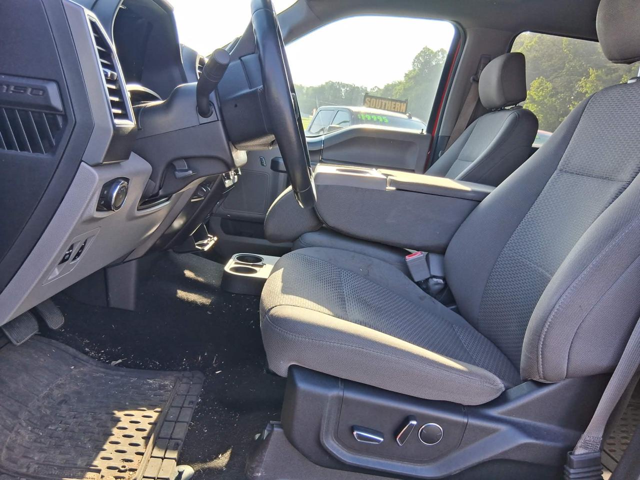 Ford F-150 XLT SuperCrew 5.5-ft. Bed 4WD 2018