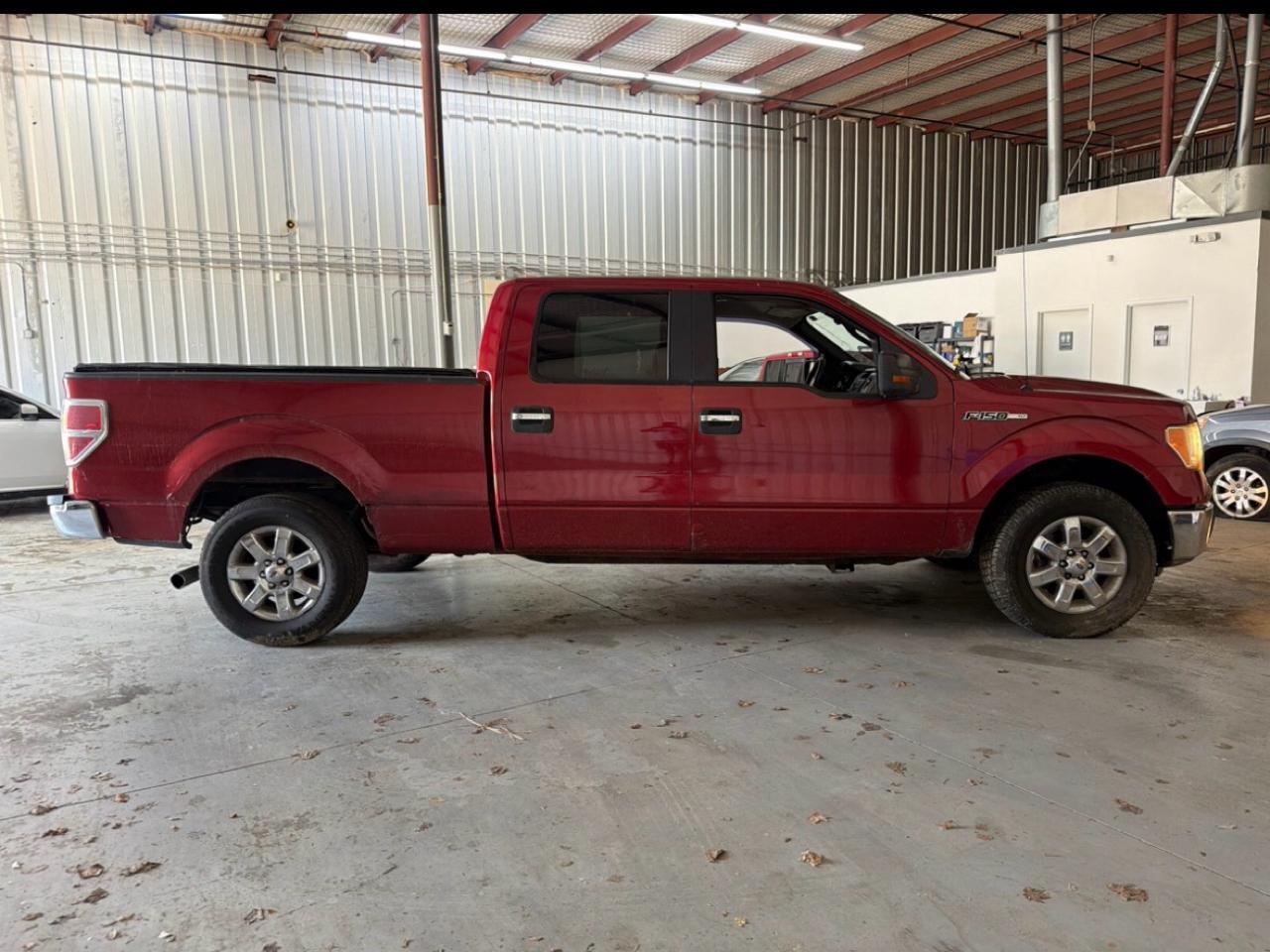 Ford F-150 XLT SuperCrew 5.5-ft. Bed 4WD 2010