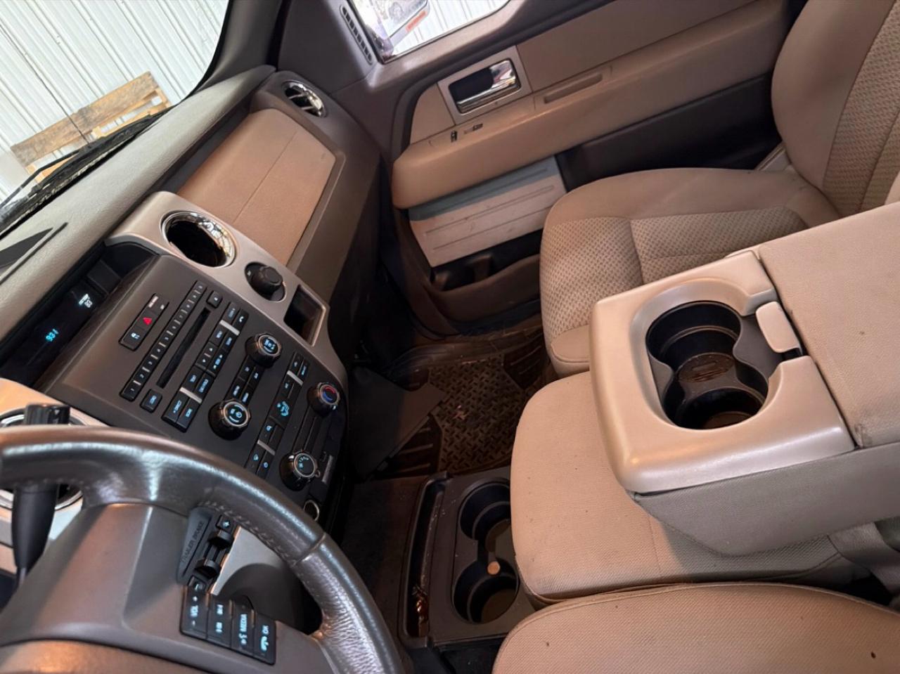 Ford F-150 XLT SuperCrew 5.5-ft. Bed 4WD 2010