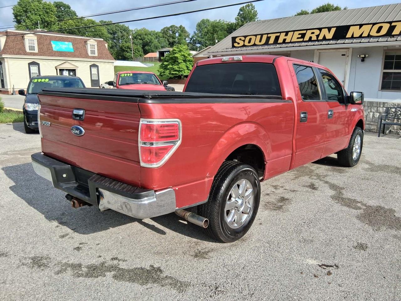 Ford F-150 XLT SuperCrew 5.5-ft. Bed 4WD 2010