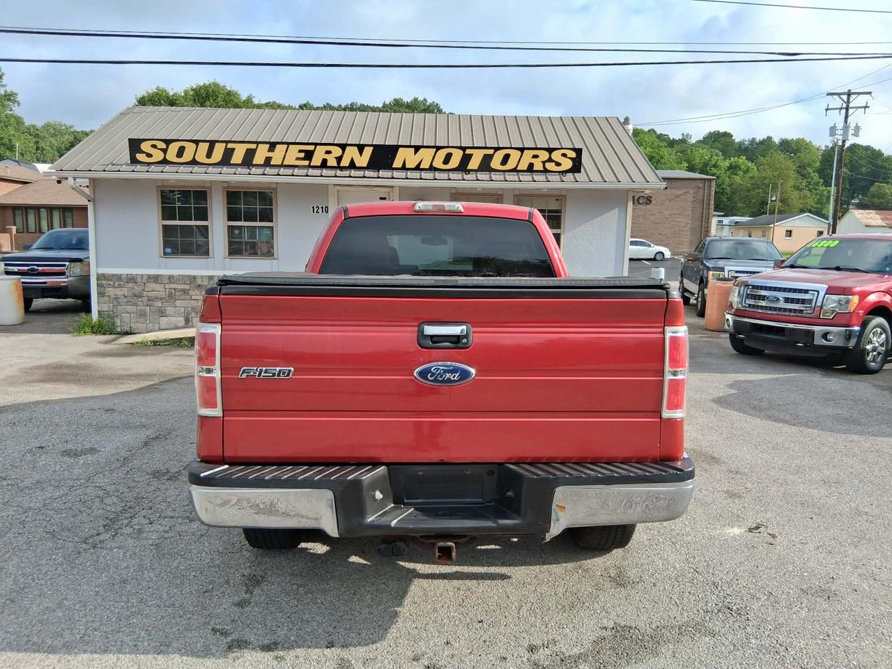 Ford F-150 XLT SuperCrew 5.5-ft. Bed 4WD 2010