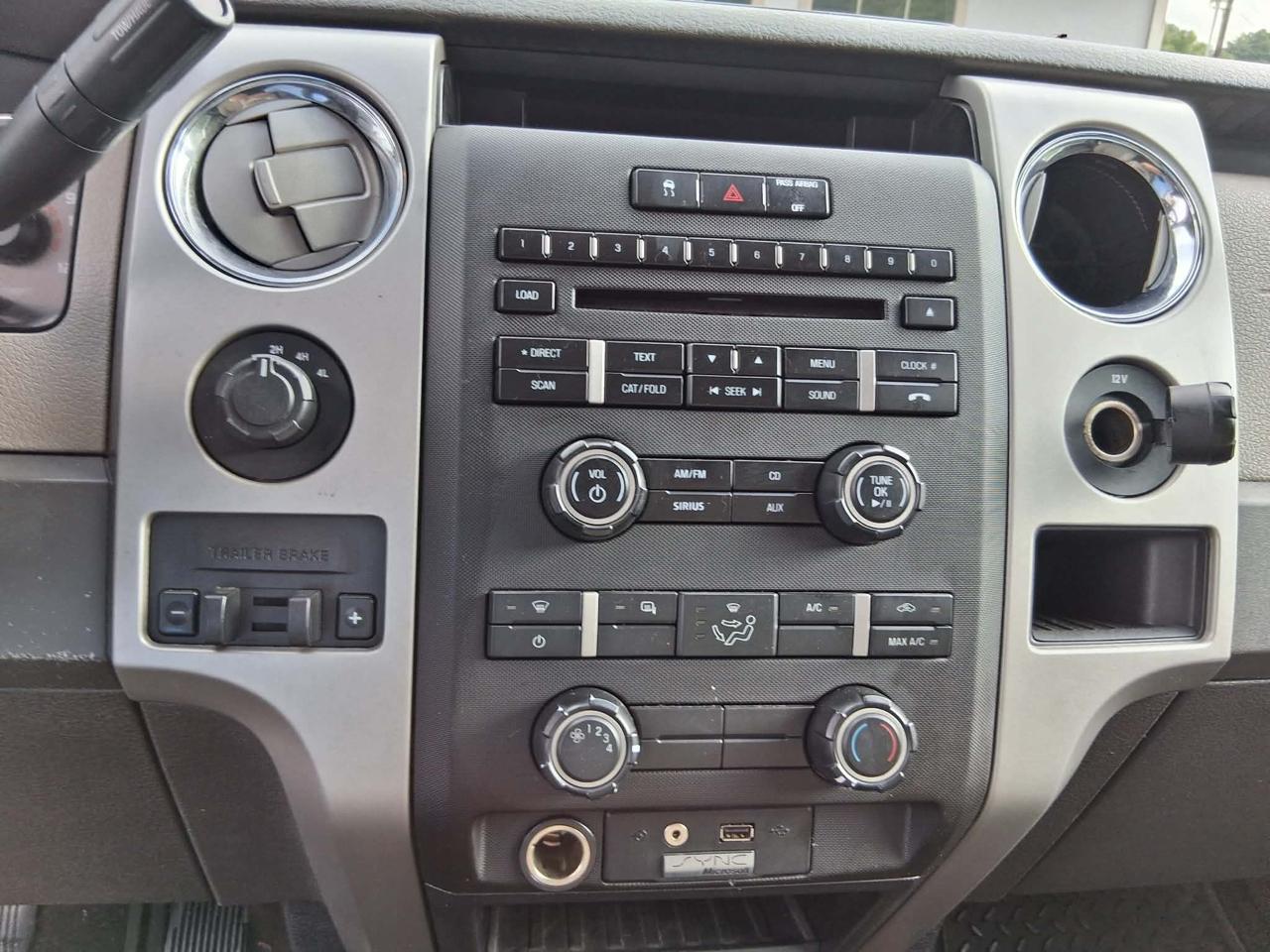 Ford F-150 XLT SuperCrew 5.5-ft. Bed 4WD 2010