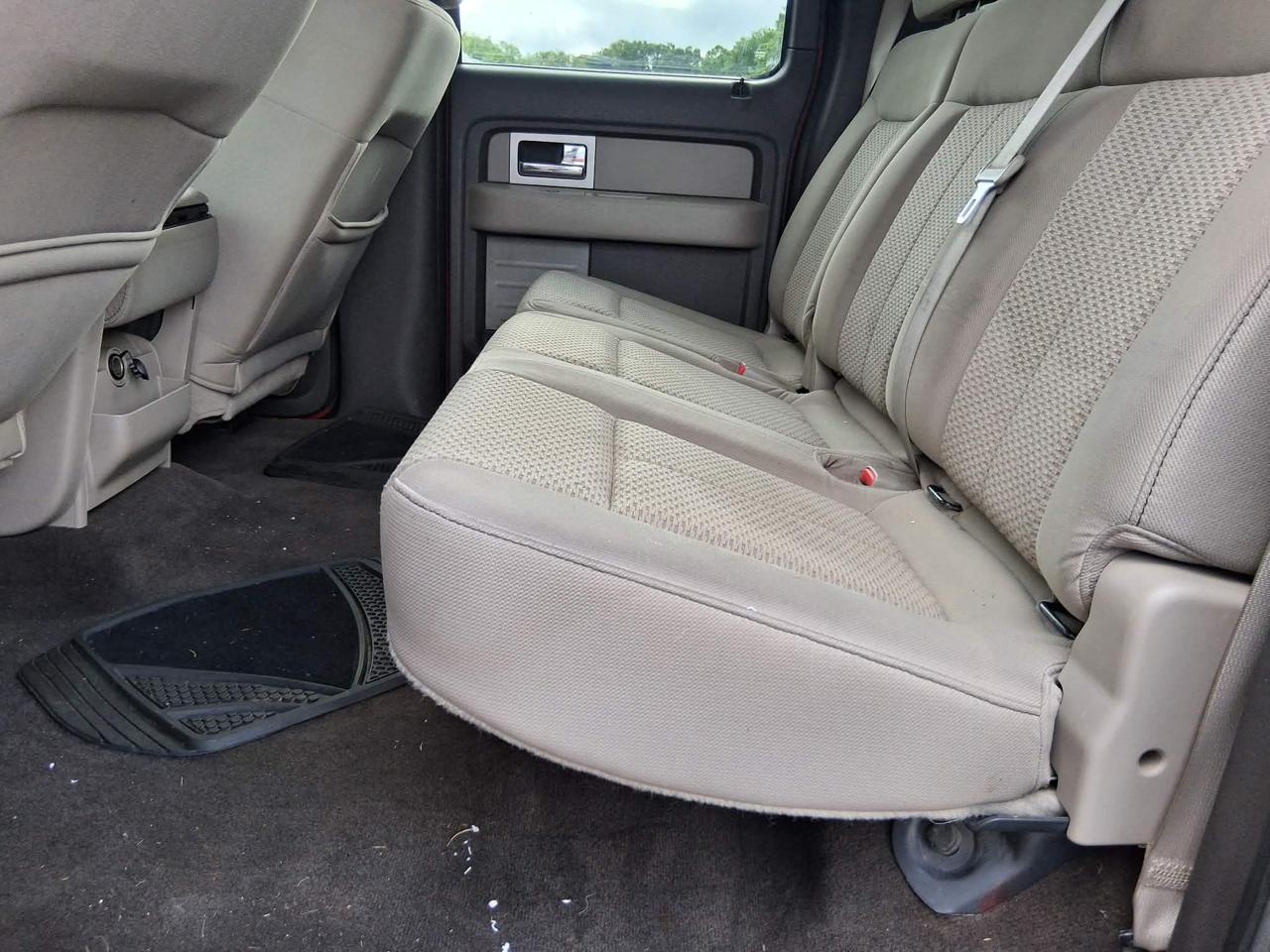 Ford F-150 XLT SuperCrew 5.5-ft. Bed 4WD 2010