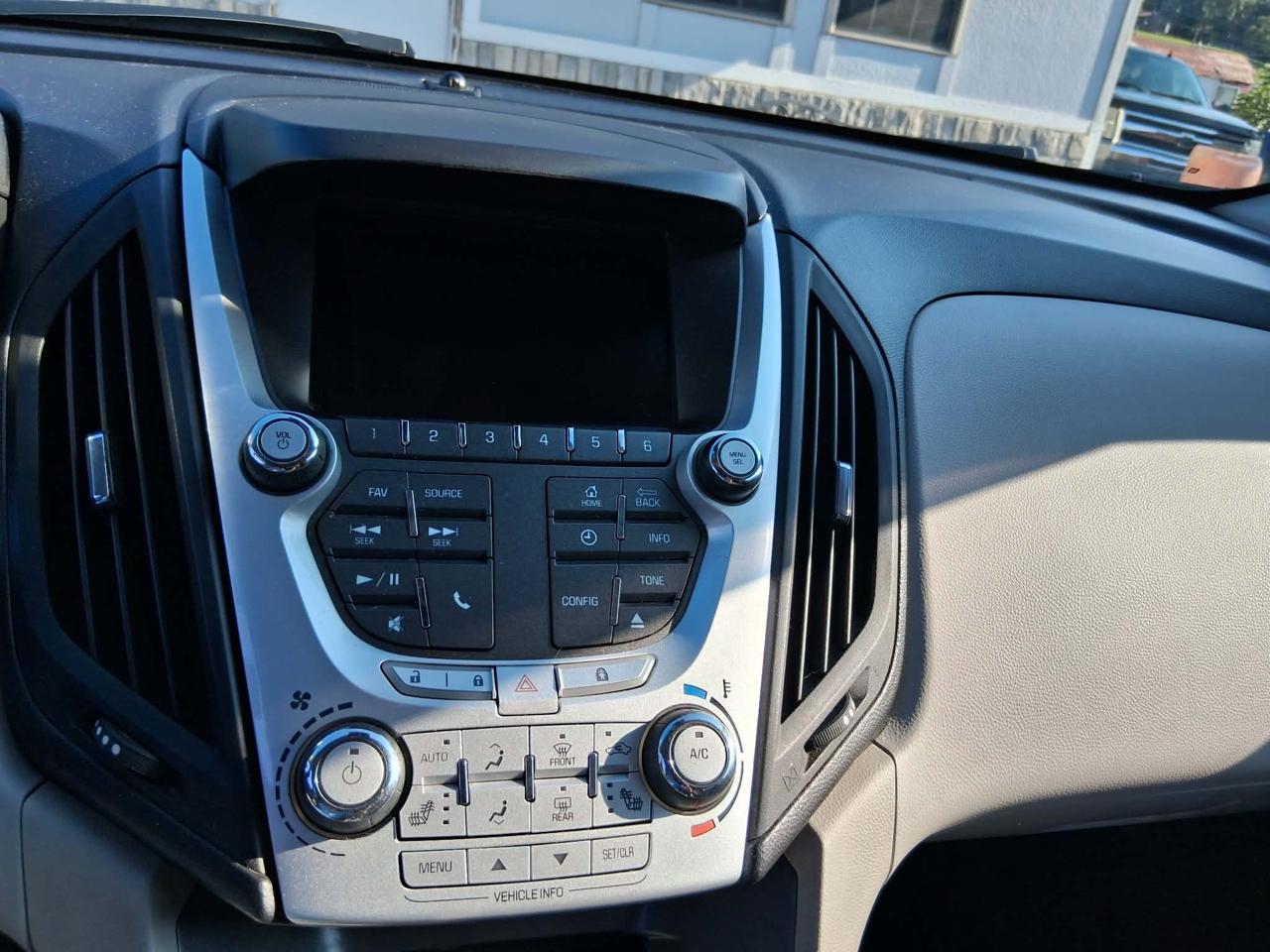 Chevrolet Equinox 2LT 2WD 2015
