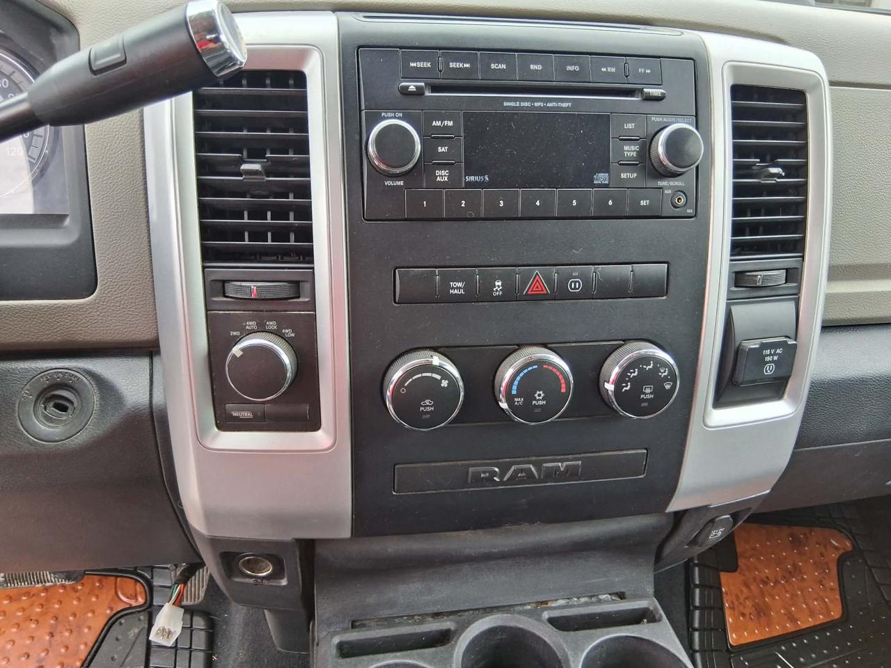 2012 RAM Ram 1500 Pickup SLT - Photo 18
