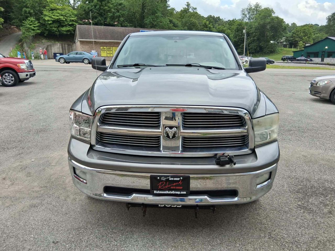 RAM 1500 4WD Quad Cab 140.5" Big Horn 2012