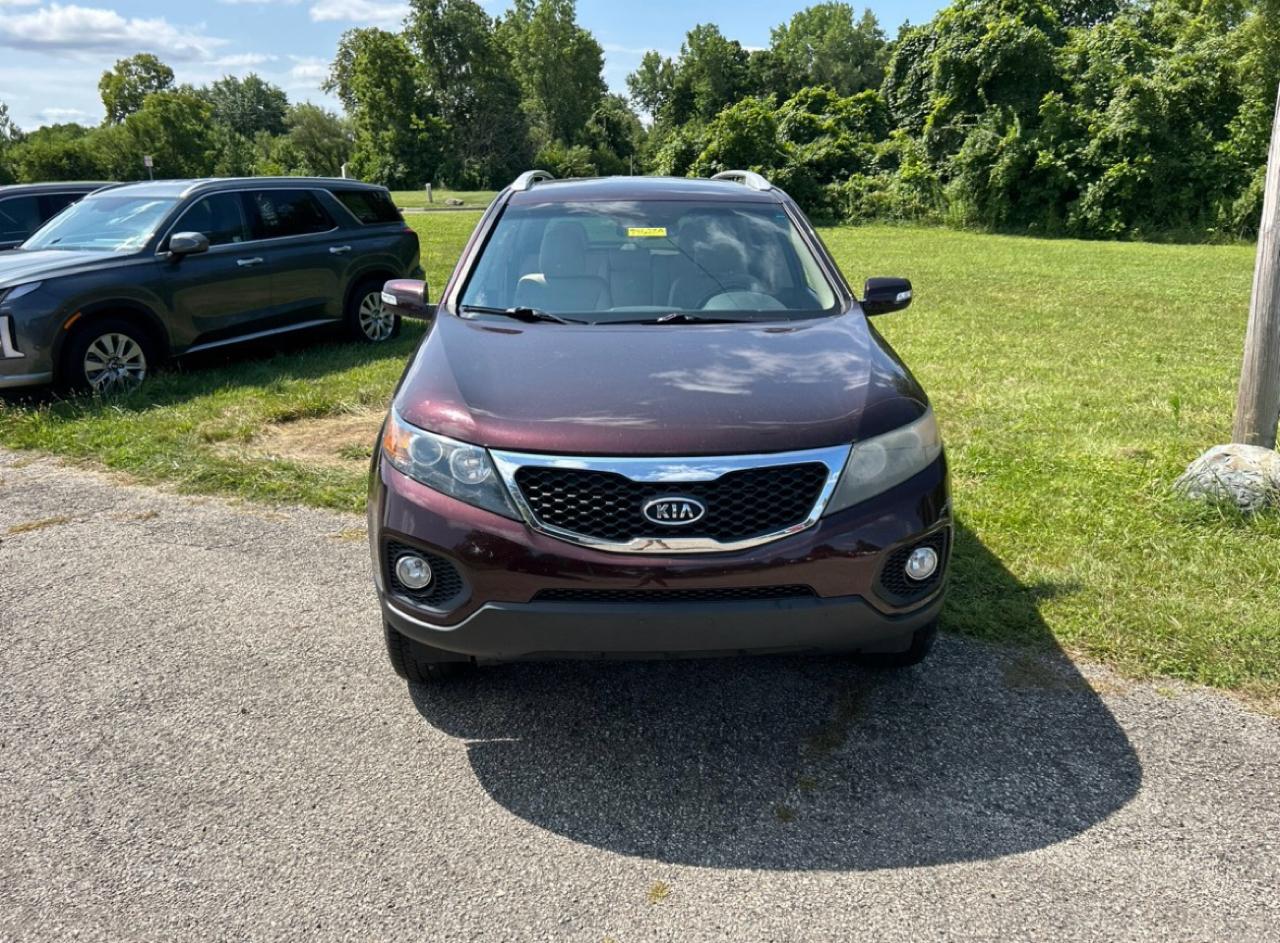 Kia Sorento 2WD 4dr I4 Base 2012