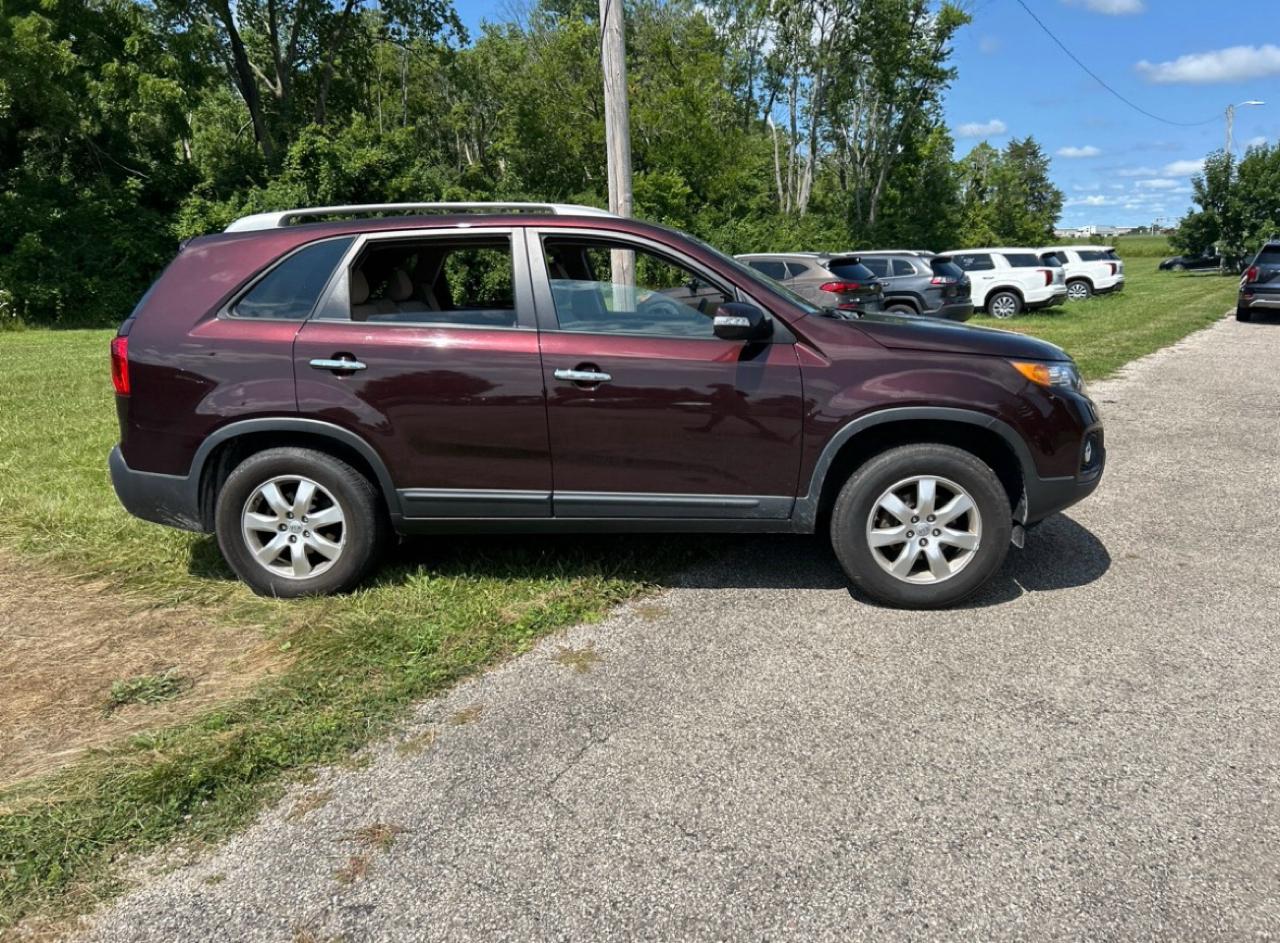 Kia Sorento 2WD 4dr I4 Base 2012