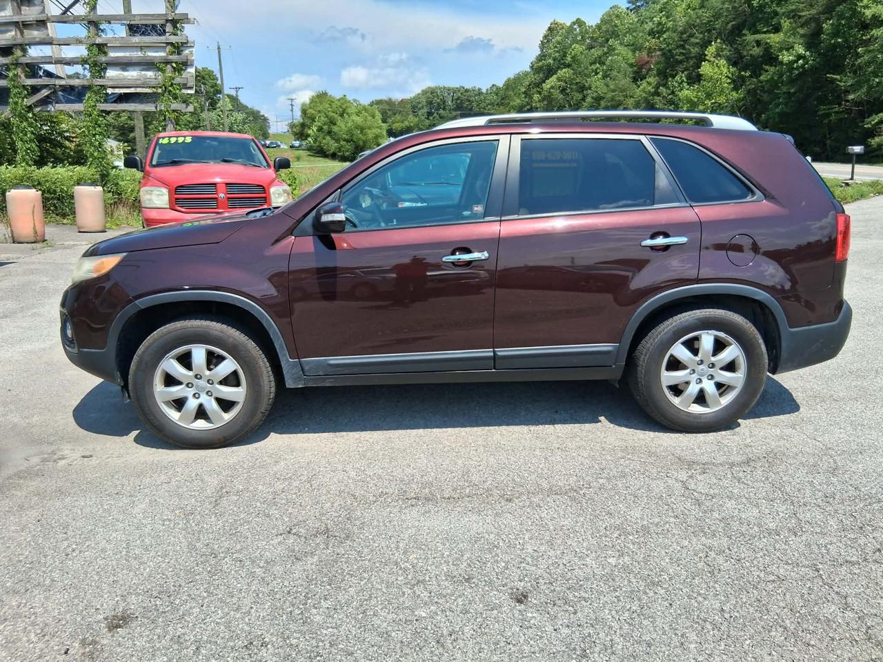 Kia Sorento 2WD 4dr I4 Base 2012
