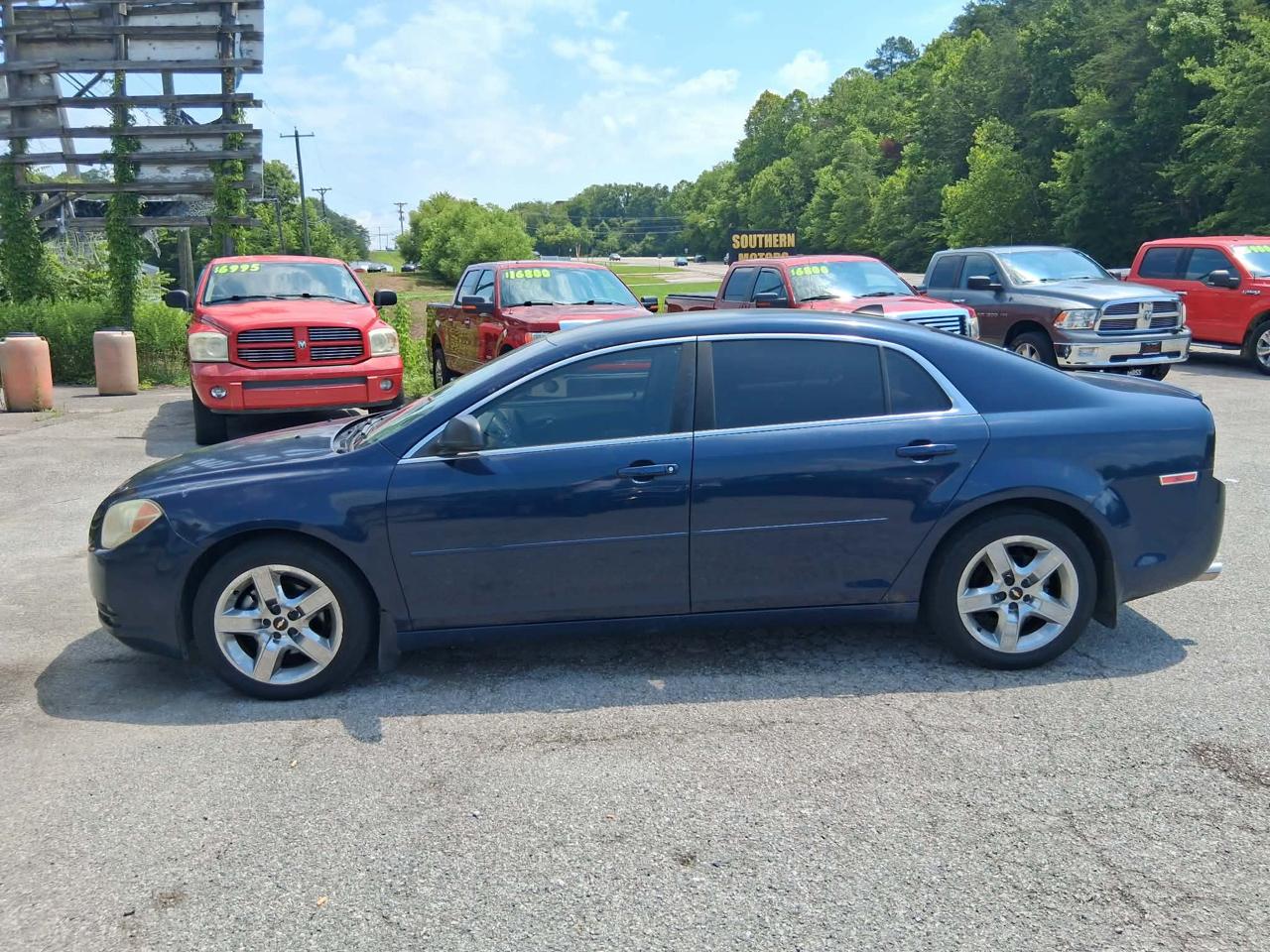 Chevrolet Malibu LS 2012