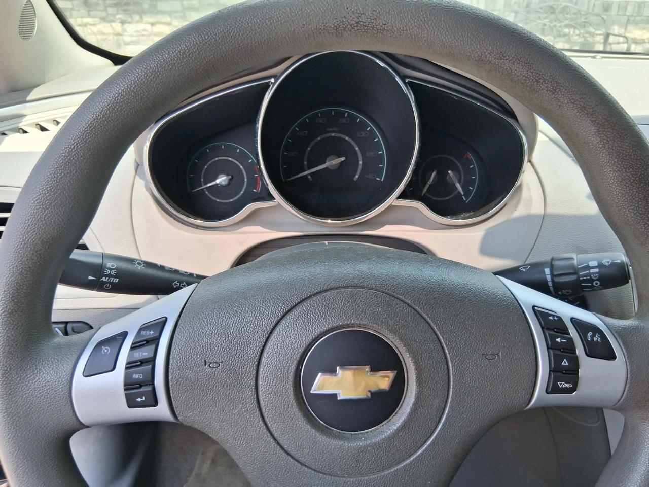 Chevrolet Malibu LS 2012