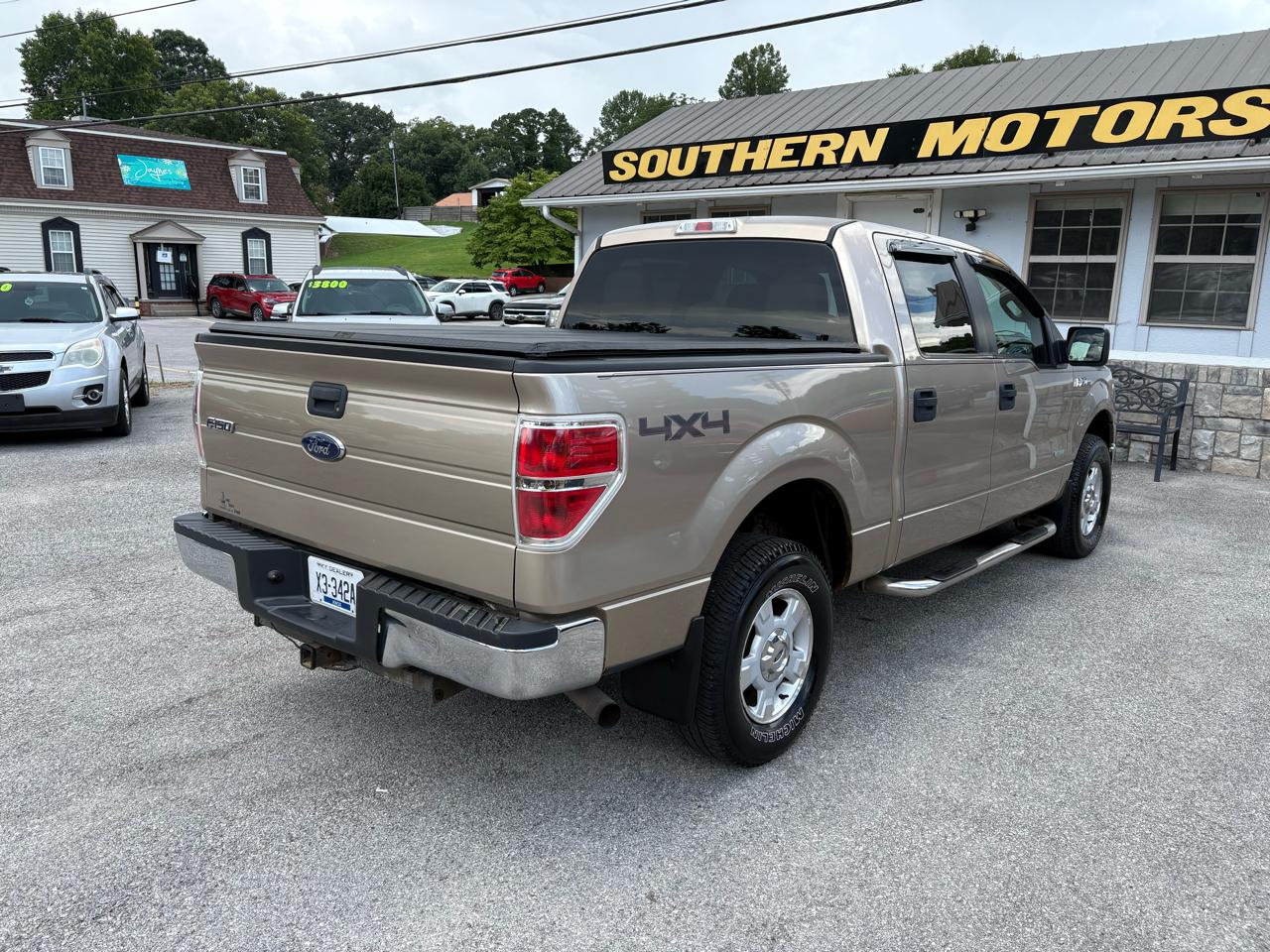 Ford F-150 4WD SuperCrew 139" XLT 2014