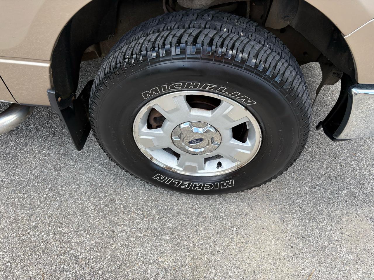 Ford F-150 4WD SuperCrew 139" XLT 2014