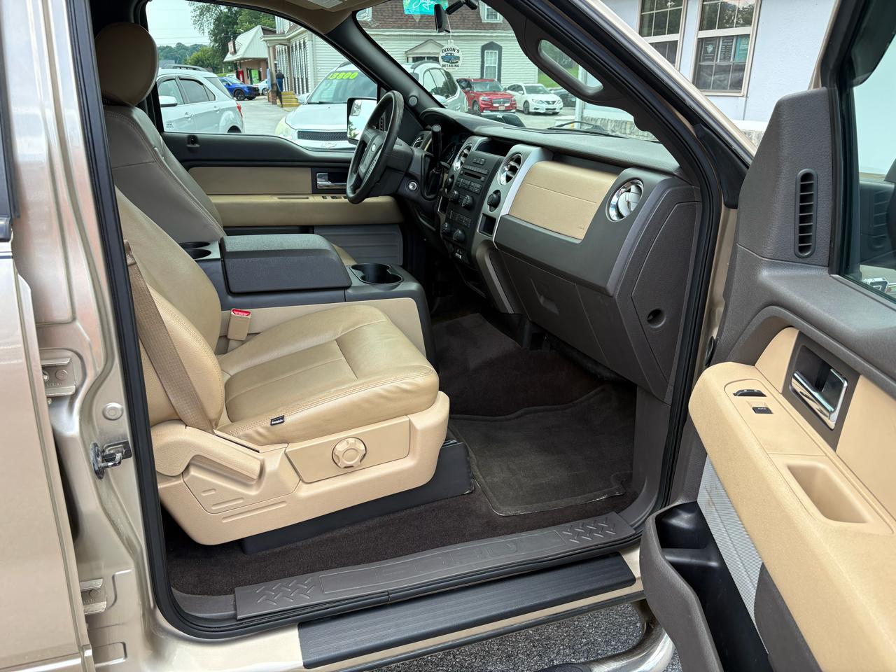 Ford F-150 4WD SuperCrew 139" XLT 2014