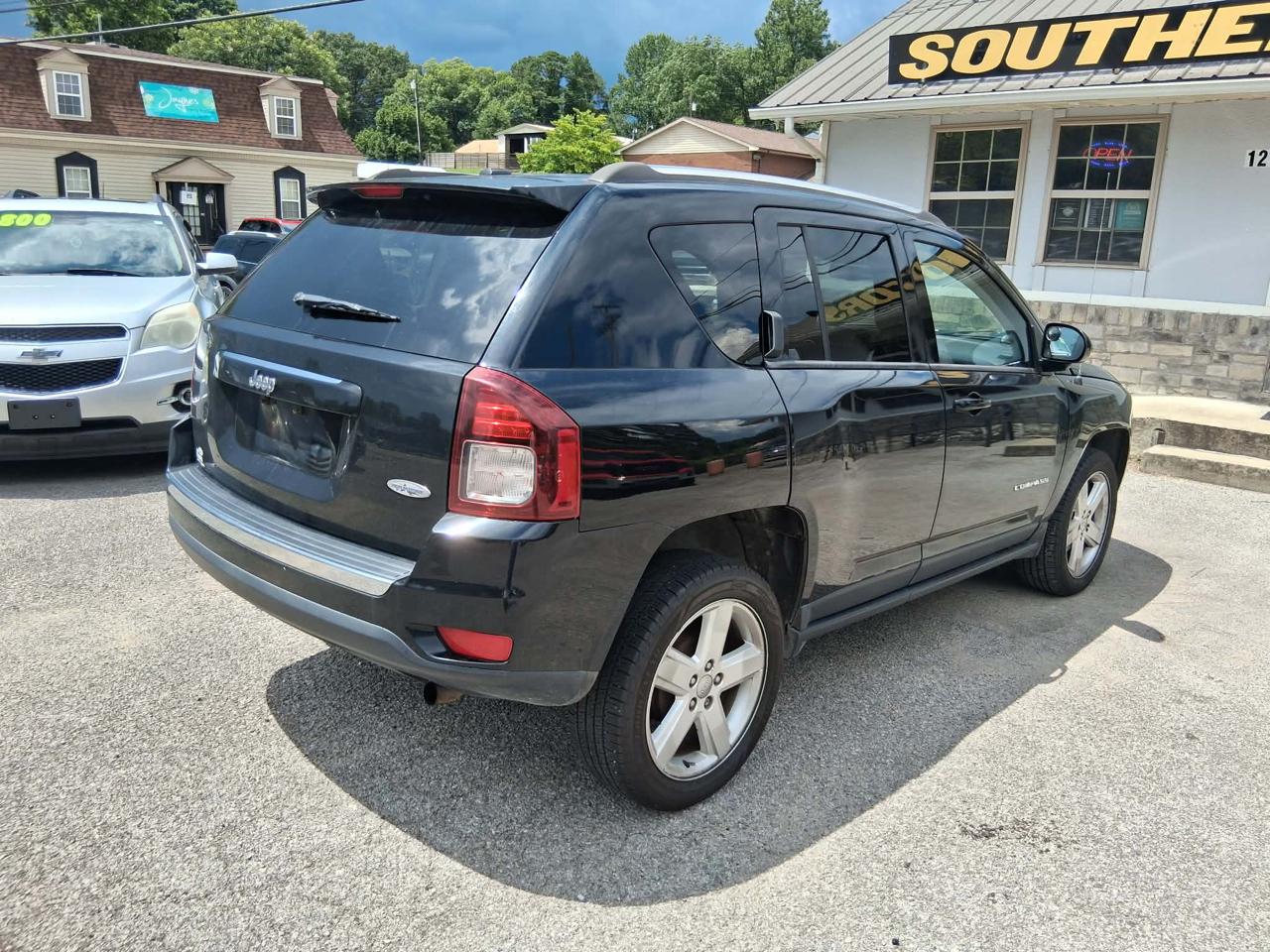 Jeep Compass Latitude FWD 2014