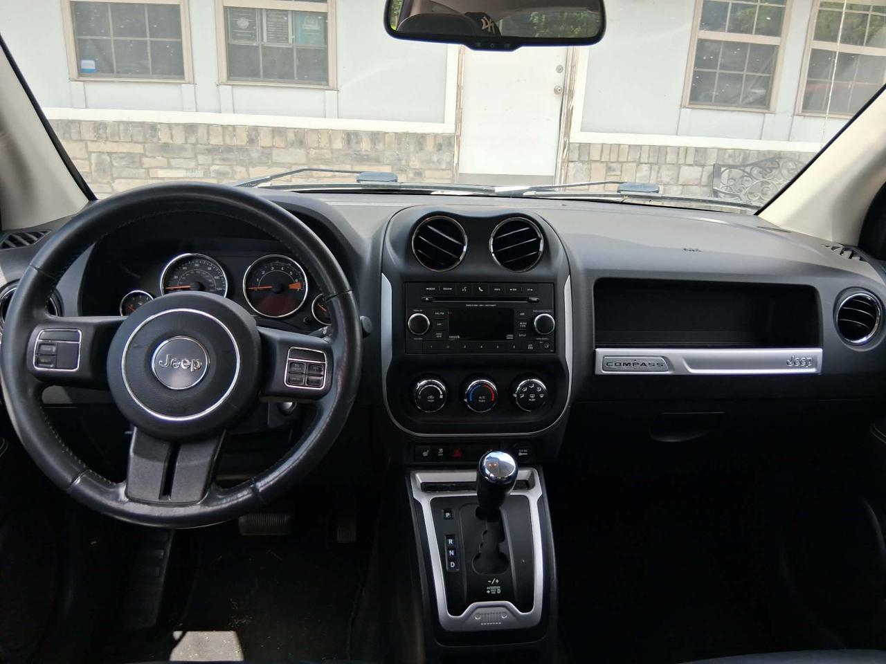 Jeep Compass Latitude FWD 2014