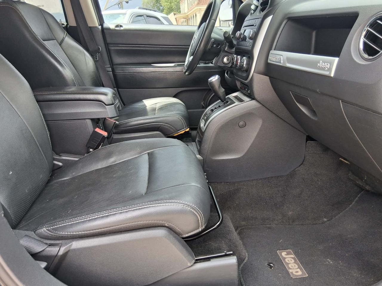 Jeep Compass Latitude FWD 2014