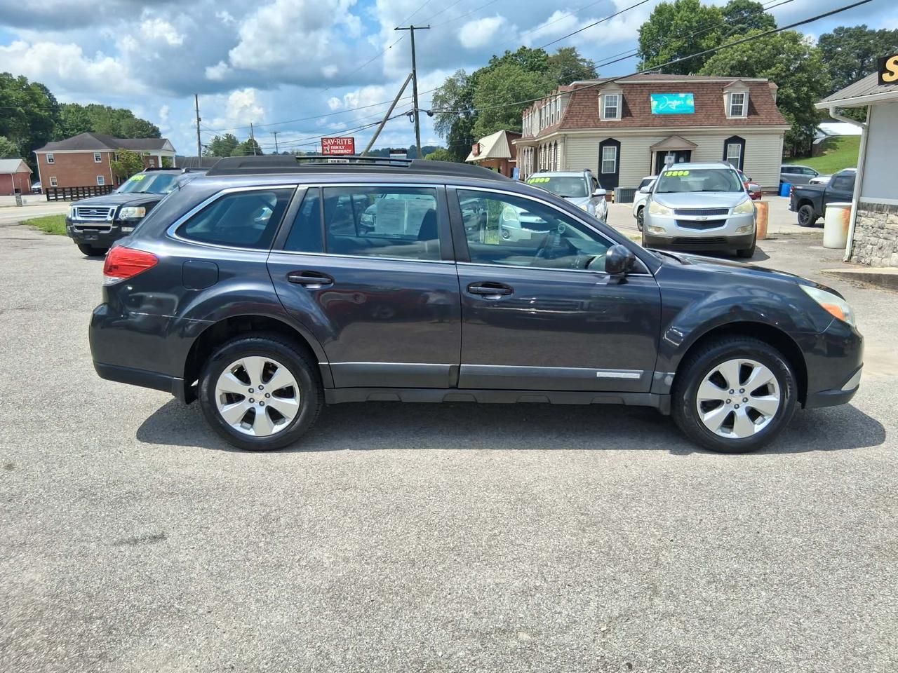 Subaru Outback 2.5i Basic 2012