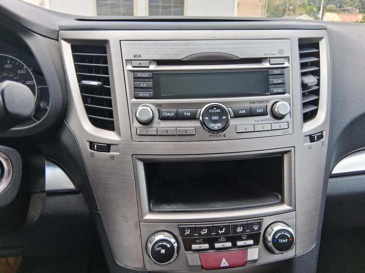 Subaru Outback 2.5i Basic 2012