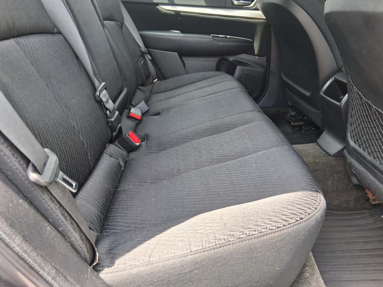Subaru Outback 2.5i Basic 2012