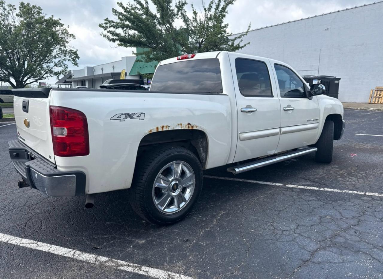 Chevrolet Silverado 1500 LT Crew Cab 4WD 2012