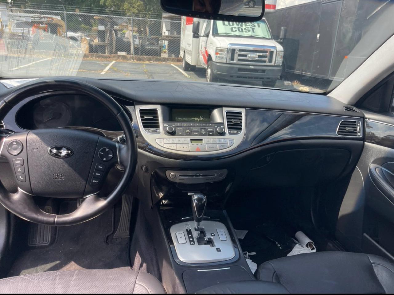 Hyundai Genesis 3.8L 2013