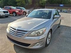 2013 Hyundai Genesis 