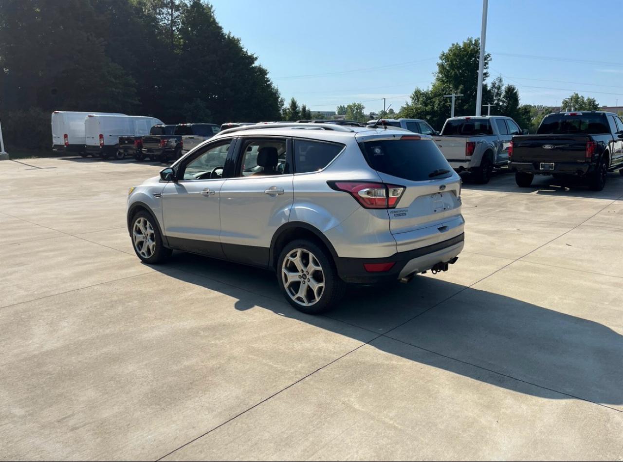 Ford Escape Titanium 4WD 2017