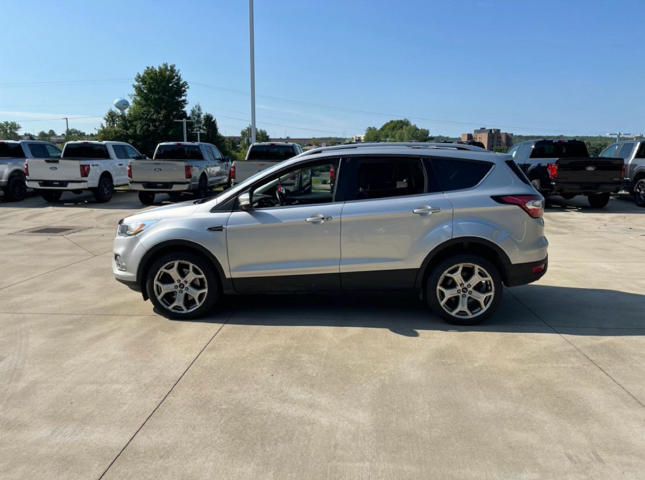 Ford Escape Titanium 4WD 2017