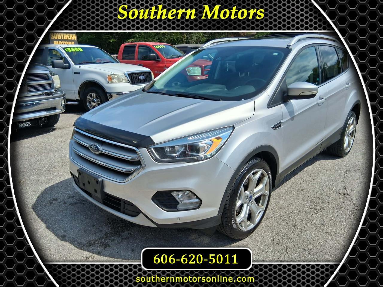 Ford Escape Titanium 4WD 2017