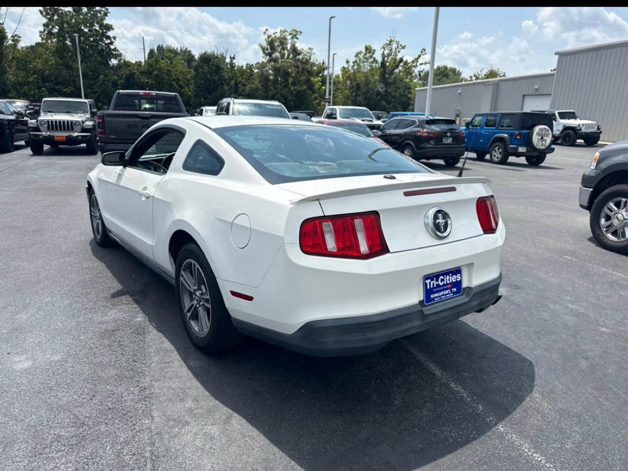Ford Mustang 2dr Cpe V6 2010