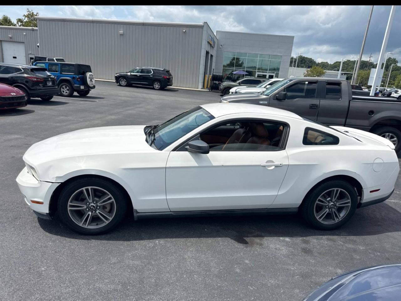 Ford Mustang 2dr Cpe V6 2010
