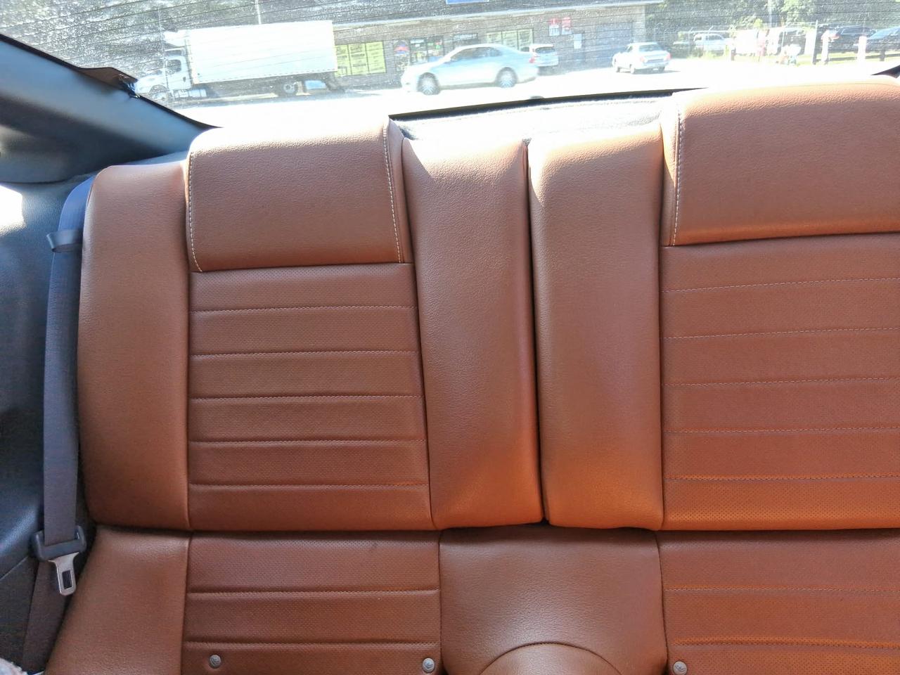 Ford Mustang 2dr Cpe V6 2010