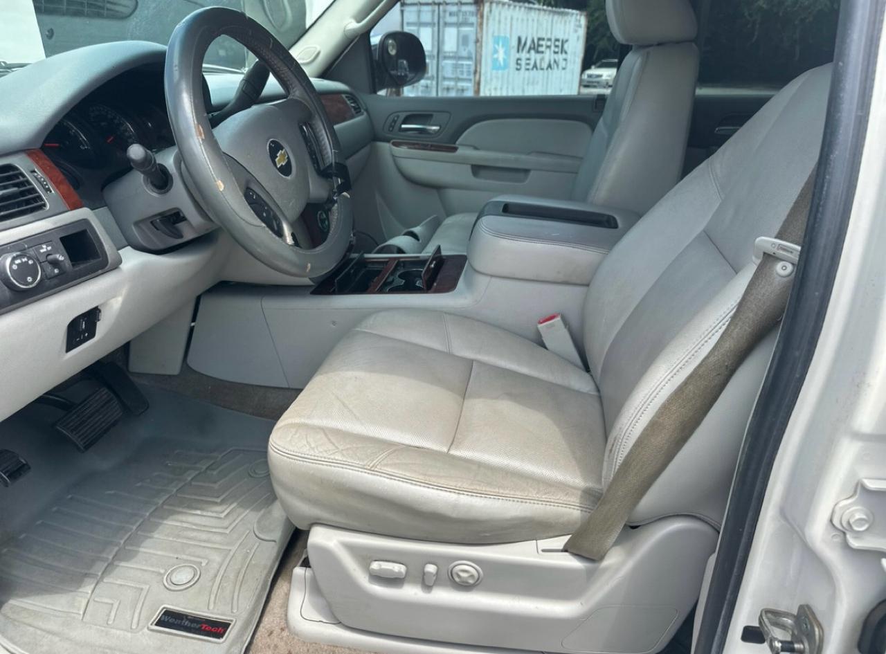Chevrolet Avalanche LTZ 2WD 2010
