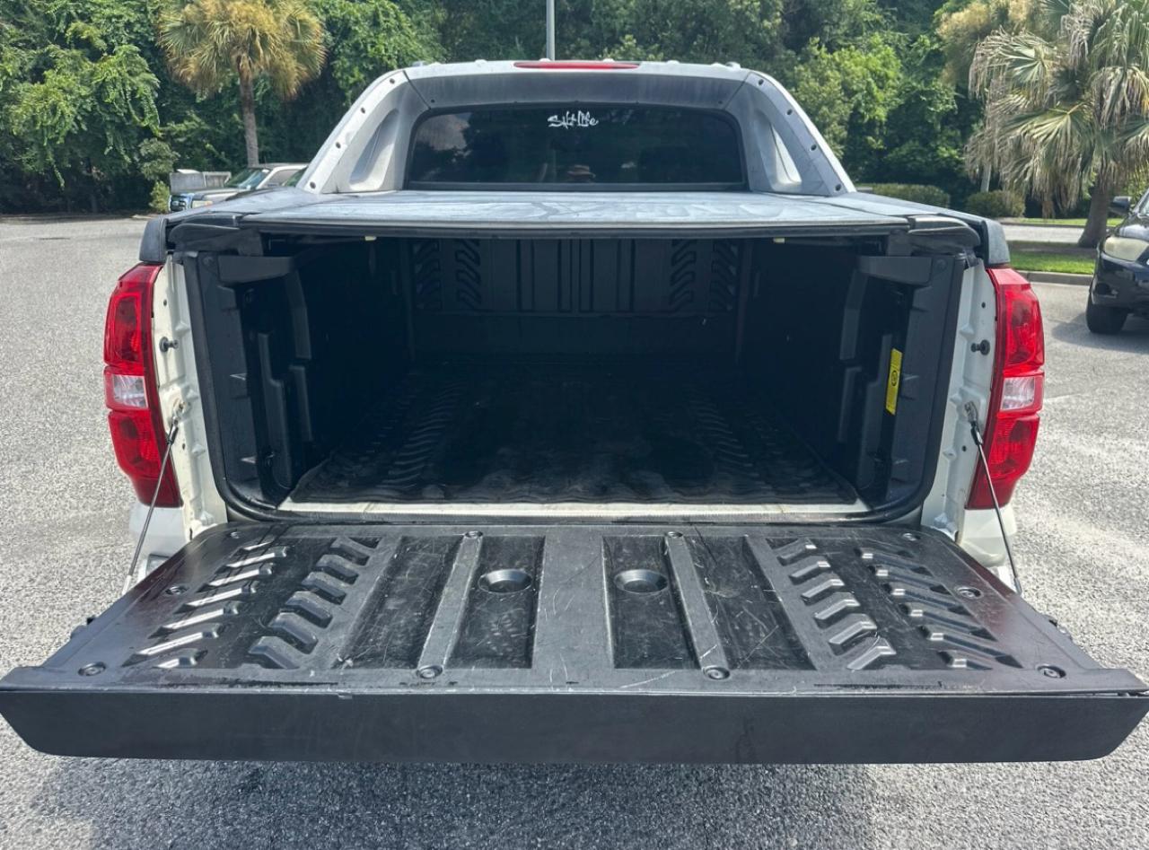 Chevrolet Avalanche LTZ 2WD 2010