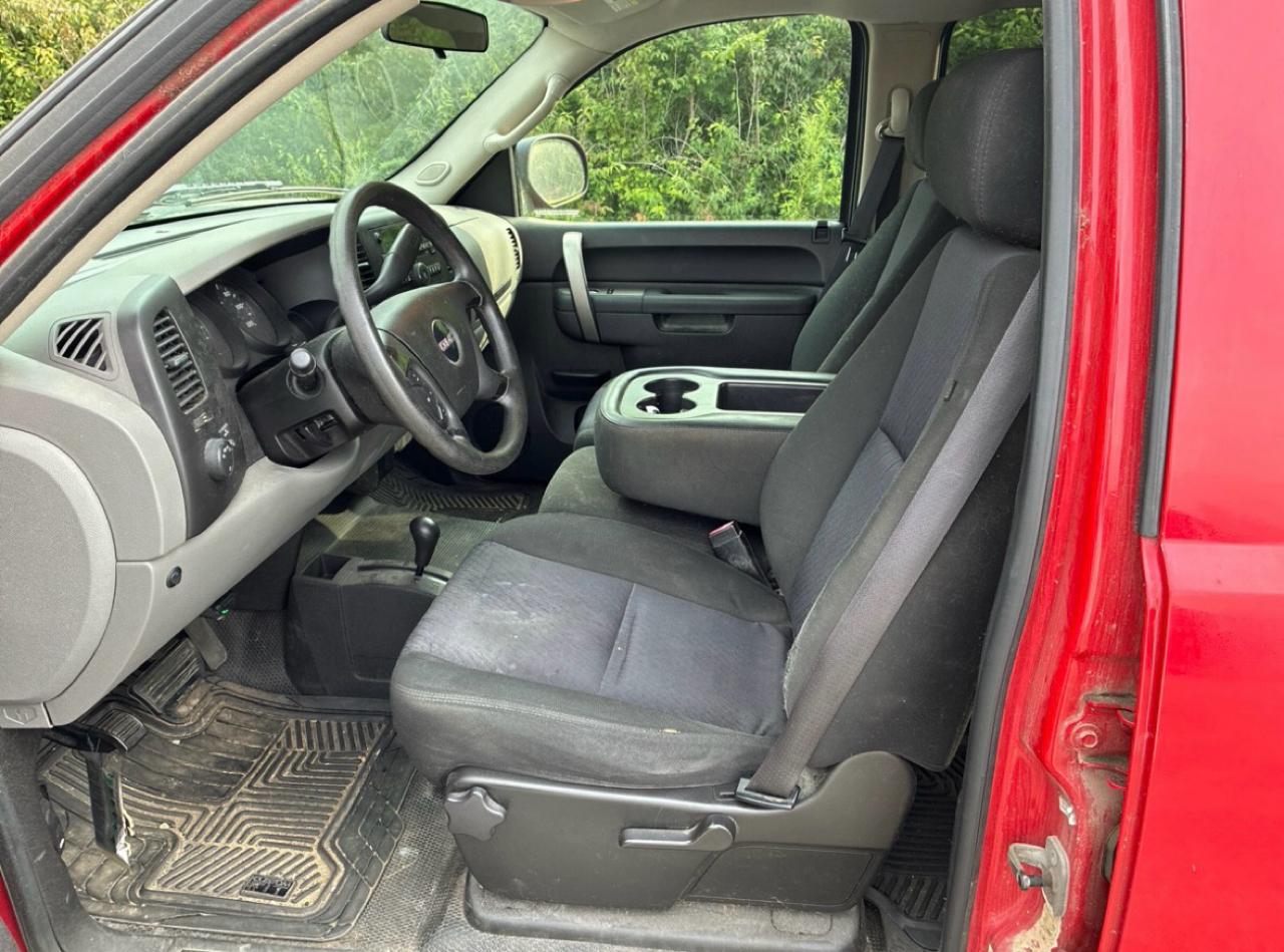 GMC Sierra 1500 4WD Crew Cab 143.5" SL 2011