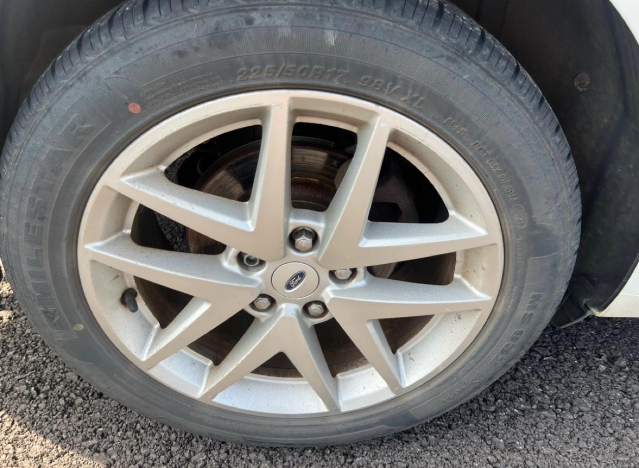 Ford Fusion SEL 2012