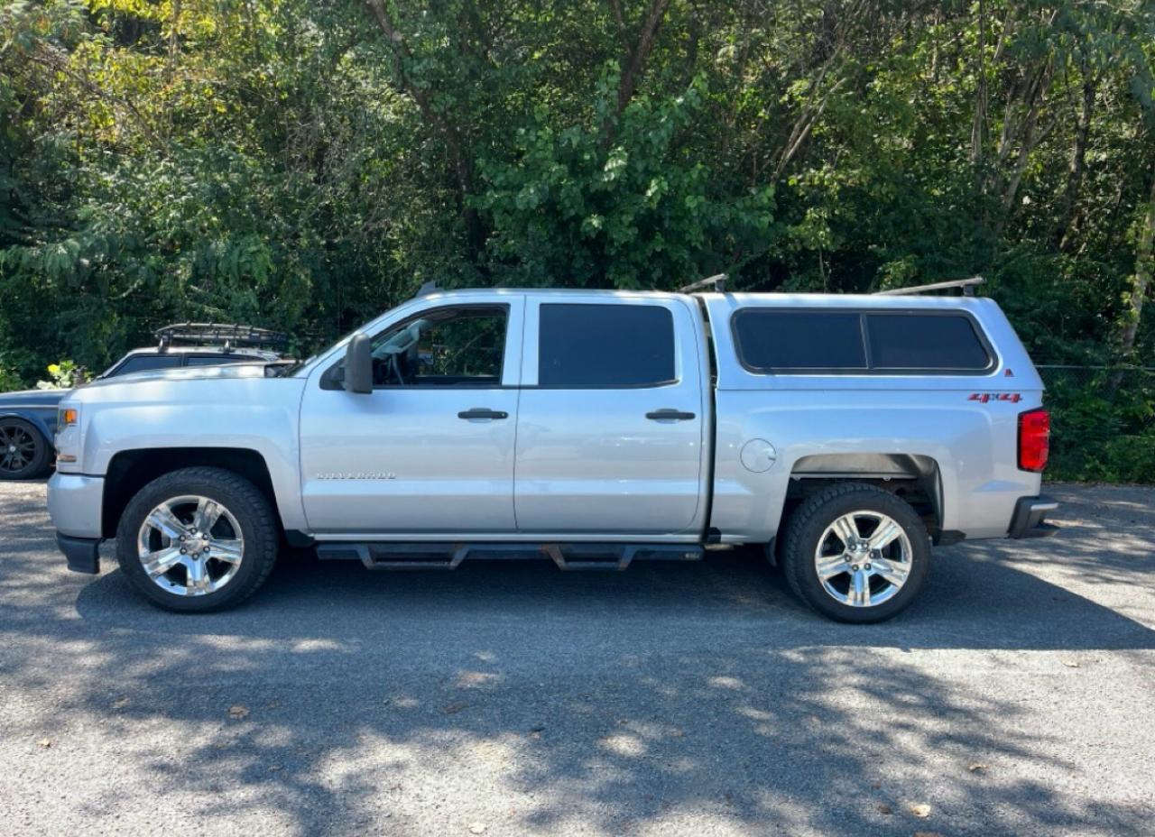 Chevrolet Silverado 1500 4WD Crew Cab 143.5" Custom 2018
