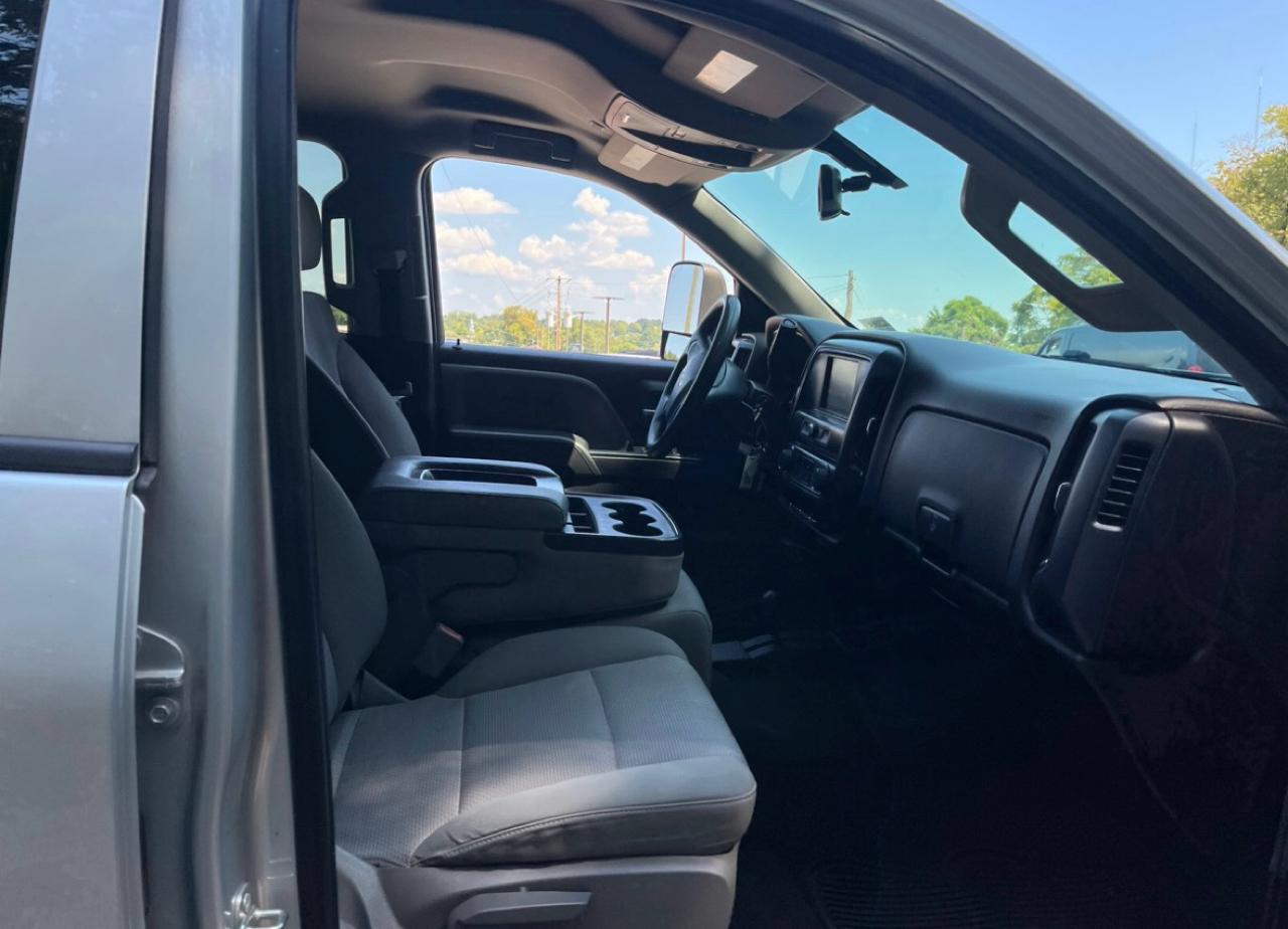 Chevrolet Silverado 1500 4WD Crew Cab 143.5" Custom 2018