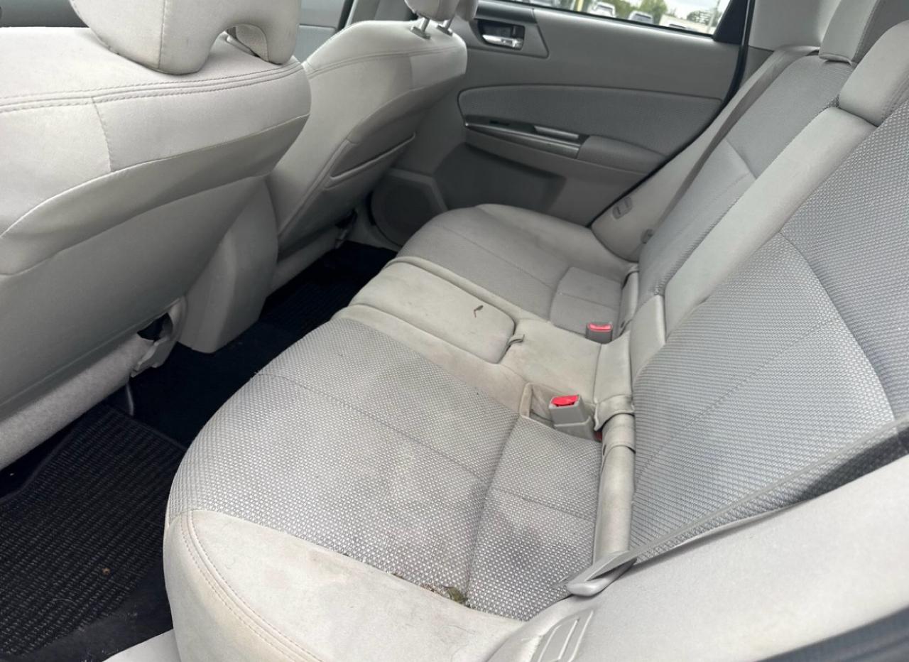 Subaru Forester 2.5 X Premium Package 2011